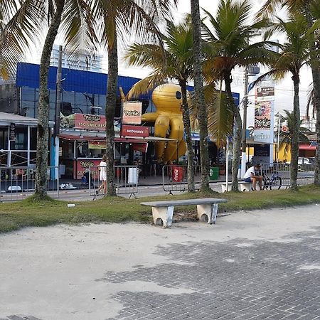 Biwa Condominio Cm Piscina, 1Garagem, Wi-Fi 300 Mega, Central De Vigilancia Remota , Centro Do Guaruja Proximo A Praia E Comercio, Horarios Check-In E Check-Out Flexiveis エクステリア 写真